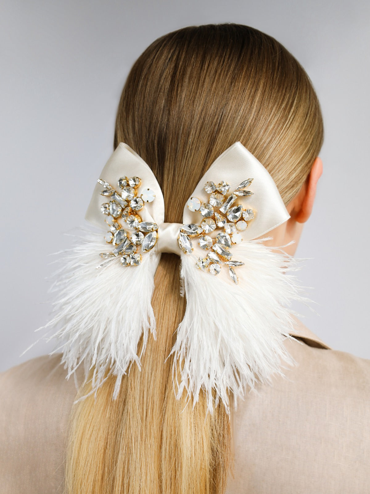 Bow Gilbert Ivory