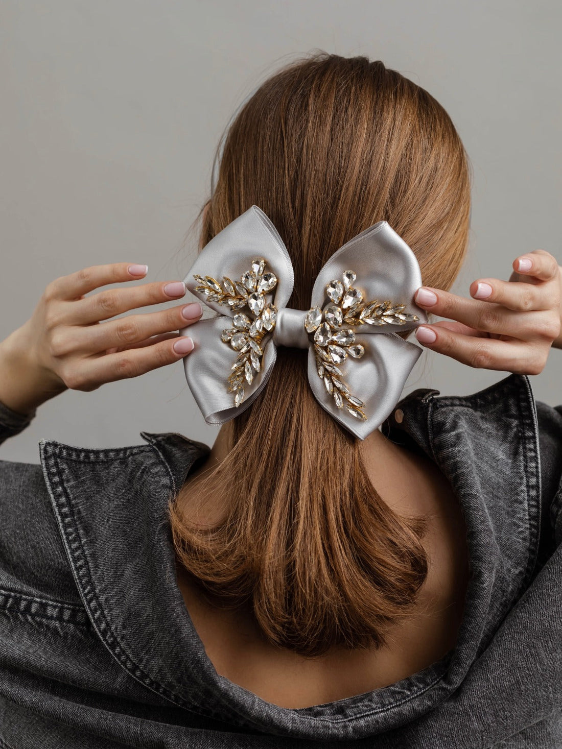 Silver Bow Grace