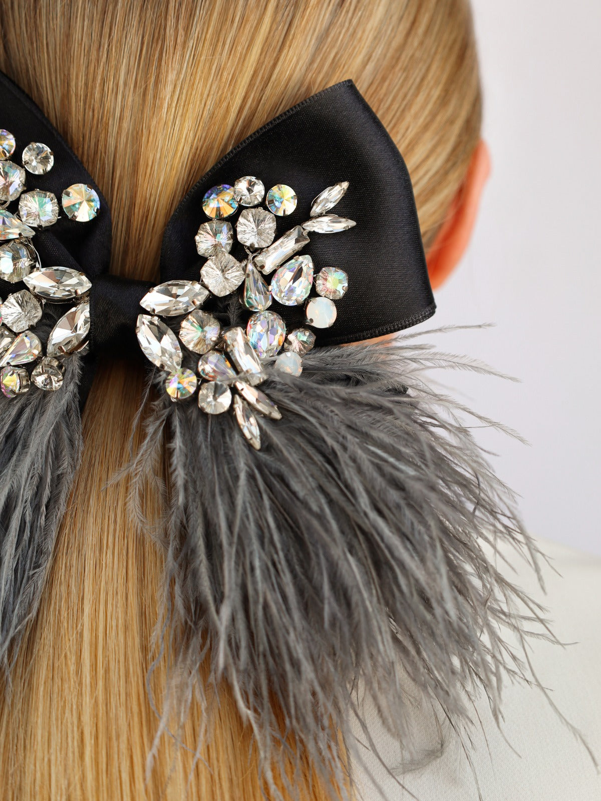 Bow Gilbert Black & Grey