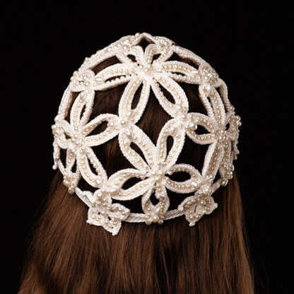 Flower beanie Joyce with pearls ivory