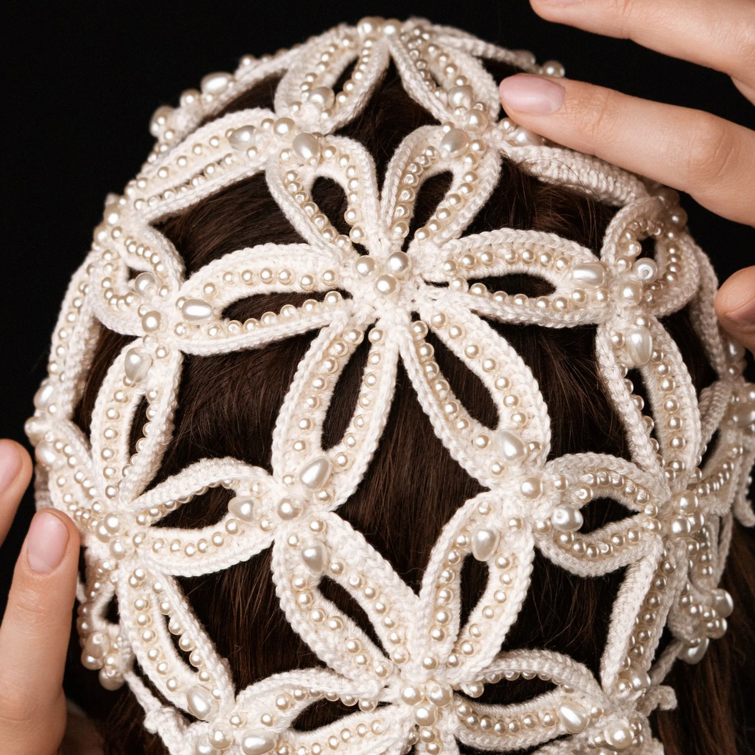 Flower beanie Joyce with pearls ivory