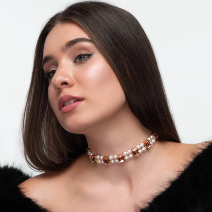 Necklace Becca with rhinestones &amp; pearls Peach