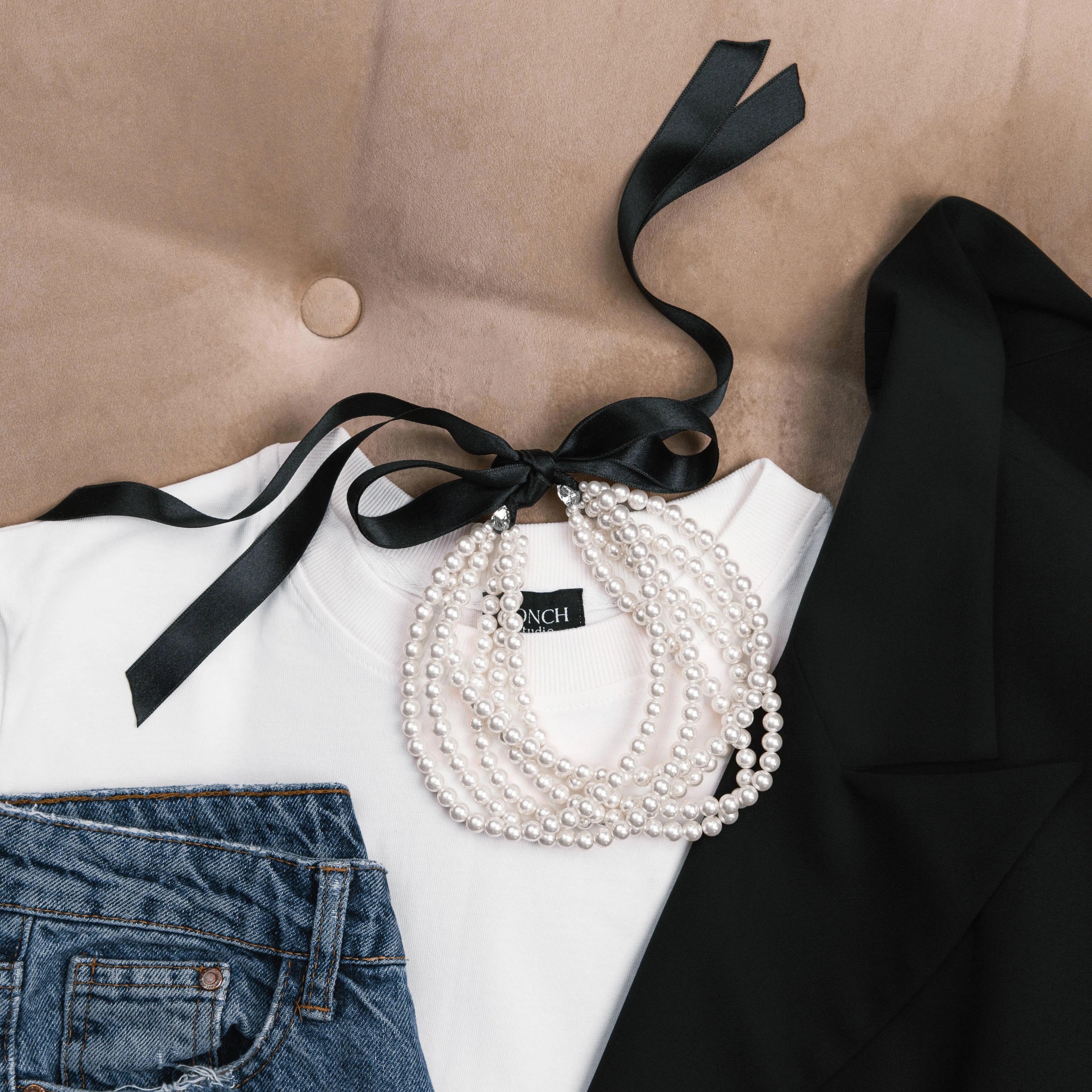 Pearl necklace 6 rows White