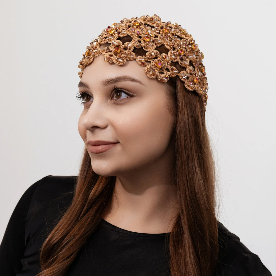 Flower beanie Amanda with beads & rhinestones caramel