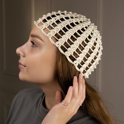 Mesh beanie Audrey with pearls butter yellow