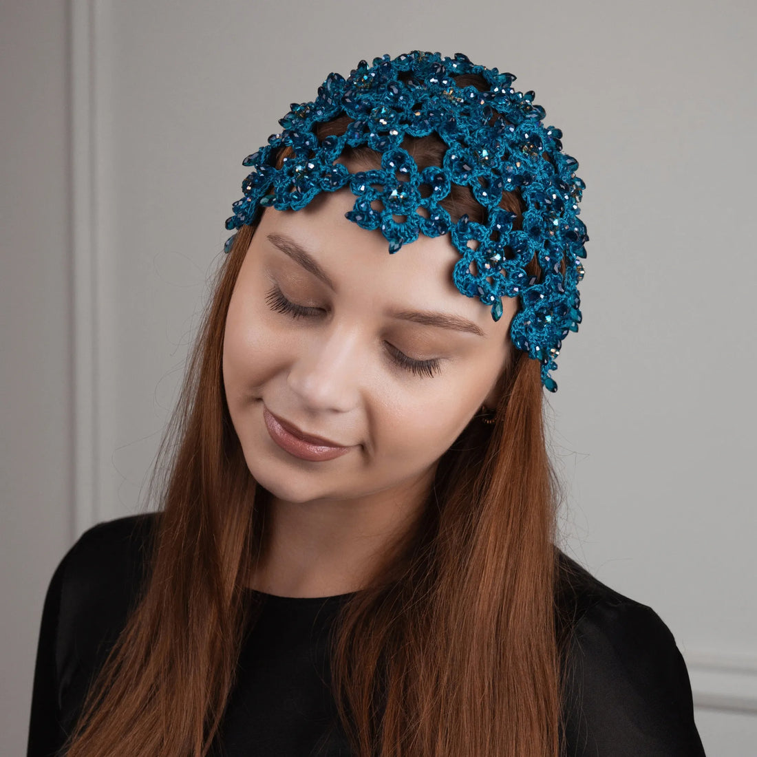 Flower beanie Amanda with beads &amp; rhinestones teal